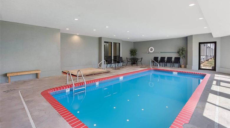 <b>Quality Inn Lees Summit-Kansas City Pool</b>. Images powered by <a href="https://iceportal.shijigroup.com/" title="IcePortal" target="_blank">IcePortal</a>.