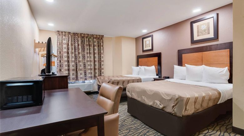 <b>Quality Inn Lees Summit-Kansas City Room</b>. Images powered by <a href="https://iceportal.shijigroup.com/" title="IcePortal" target="_blank">IcePortal</a>.