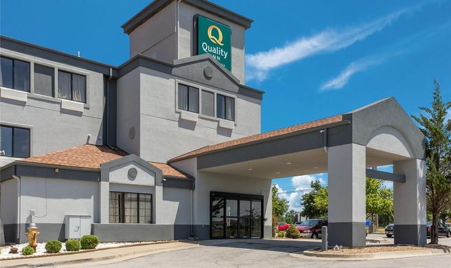 Quality Inn Lees Summit-Kansas City Exterior