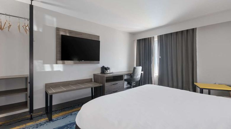 <b>Clarion Pointe Oklahoma City Airport Room</b>. Images powered by <a href="https://iceportal.shijigroup.com/" title="IcePortal" target="_blank">IcePortal</a>.