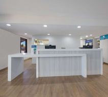 Clarion Pointe Oklahoma City Airport Lobby