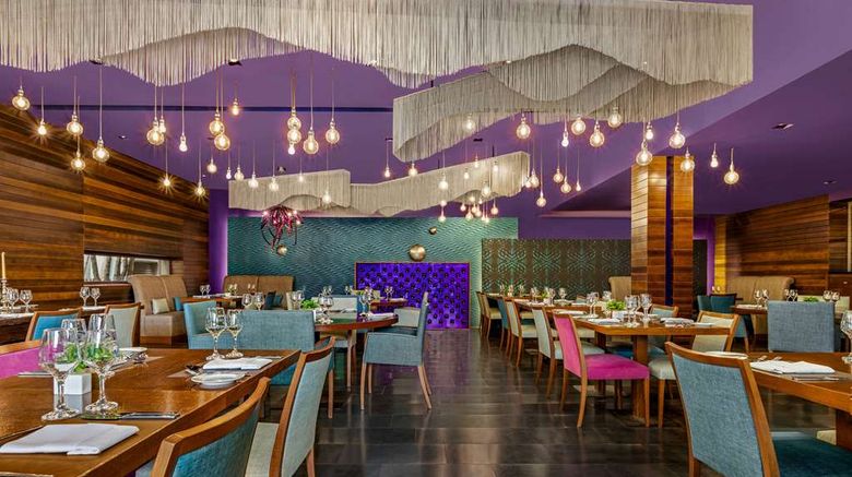 <b>Lazart Hotel Trademark Collect Restaurant</b>. Images powered by <a href="https://iceportal.shijigroup.com/" title="IcePortal" target="_blank">IcePortal</a>.