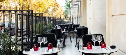 Hotel Montaigne Exterior
