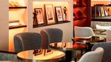 <b>Hotel Montaigne Restaurant</b>. Images powered by <a href="https://iceportal.shijigroup.com/" title="IcePortal" target="_blank">IcePortal</a>.