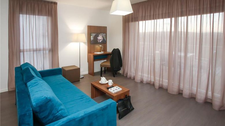 <b>Odalys Metz Manufacture Room</b>. Images powered by <a href="https://iceportal.shijigroup.com/" title="IcePortal" target="_blank">IcePortal</a>.