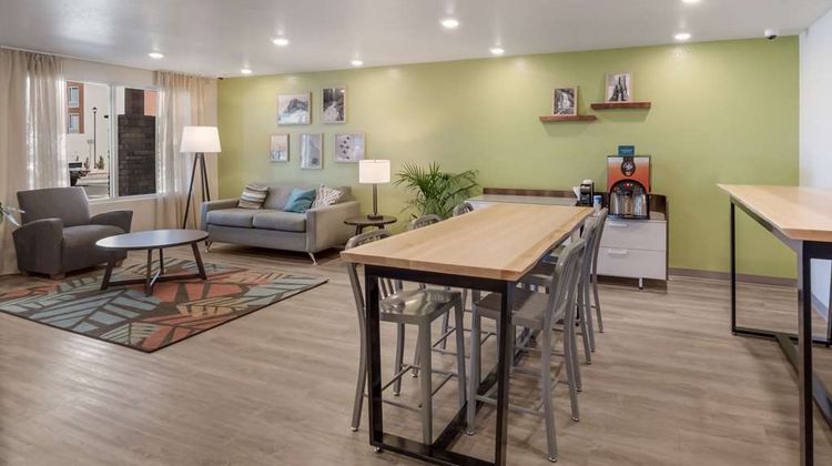 WoodSpring Suites Colorado Springs Lobby