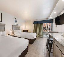 Suburban Studios Room