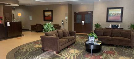 Wyndham Garden Dover Lobby