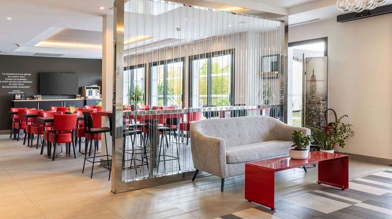 <b>Best Western St Exupery Bordeaux Ouest Lobby</b>. Images powered by <a href="https://iceportal.shijigroup.com/" title="IcePortal" target="_blank">IcePortal</a>.
