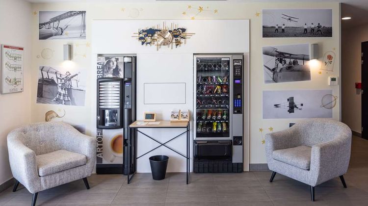 Best Western St Exupery Bordeaux Ouest Lobby