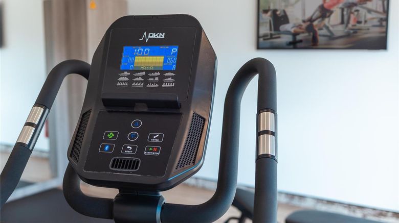 <b>Best Western St Exupery Bordeaux Ouest Health</b>. Images powered by <a href="https://iceportal.shijigroup.com/" title="IcePortal" target="_blank">IcePortal</a>.