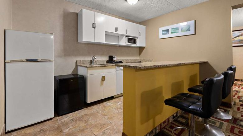 <b>Quality Inn Wayne Fairfield Area Suite</b>. Images powered by <a href="https://iceportal.shijigroup.com/" title="IcePortal" target="_blank">IcePortal</a>.
