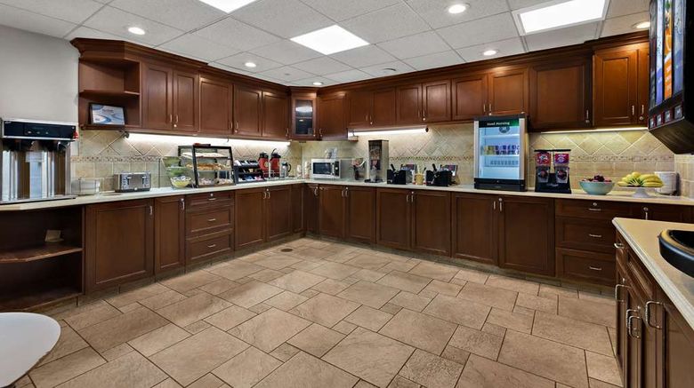 <b>Quality Inn Wayne Fairfield Area Restaurant</b>. Images powered by <a href="https://iceportal.shijigroup.com/" title="IcePortal" target="_blank">IcePortal</a>.