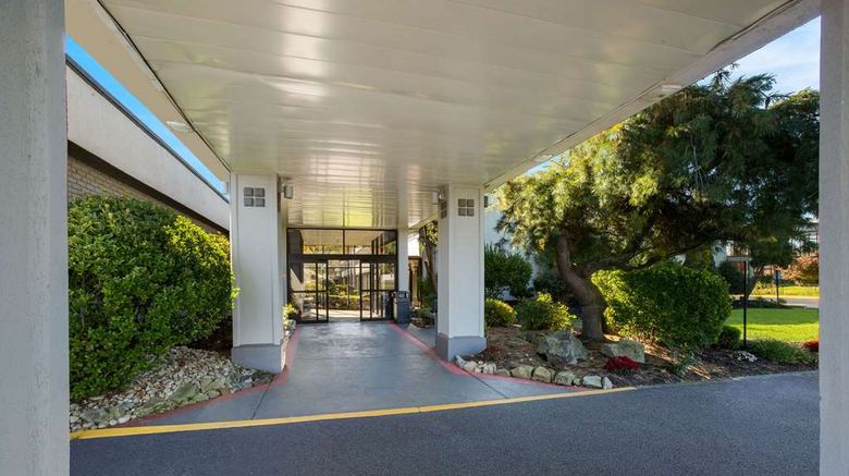 <b>Quality Inn Wayne Fairfield Area Exterior</b>. Images powered by <a href="https://iceportal.shijigroup.com/" title="IcePortal" target="_blank">IcePortal</a>.