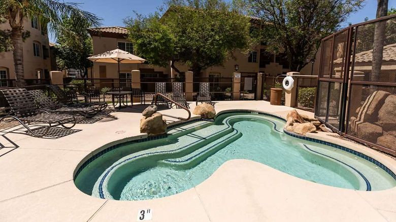 <b>Hilton Vacation Club Villa Mirage Recreation</b>. Images powered by <a href="https://iceportal.shijigroup.com/" title="IcePortal" target="_blank">IcePortal</a>.