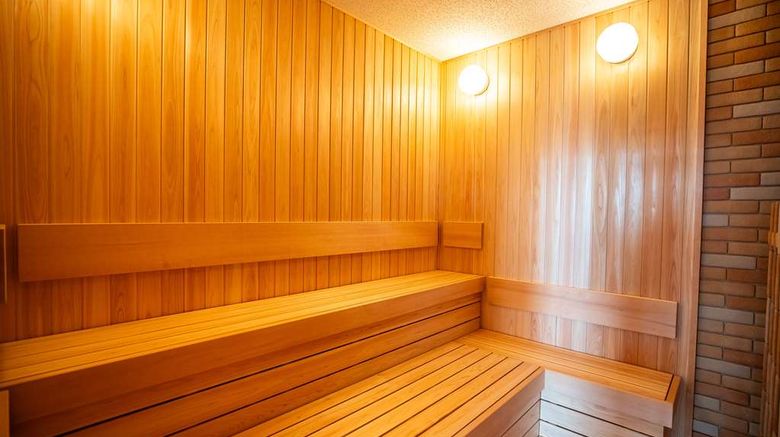 <b>Hilton Hiroshima Spa</b>. Images powered by <a href="https://iceportal.shijigroup.com/" title="IcePortal" target="_blank">IcePortal</a>.