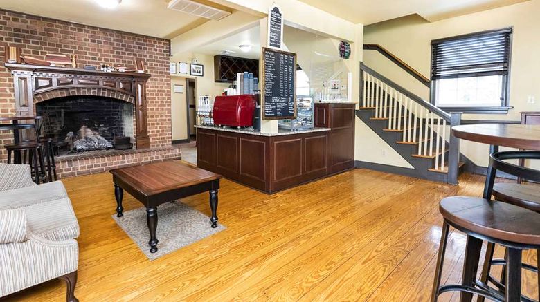 <b>Hilton Vac Club The Historic Powhatan Lobby</b>. Images powered by <a href="https://iceportal.shijigroup.com/" title="IcePortal" target="_blank">IcePortal</a>.