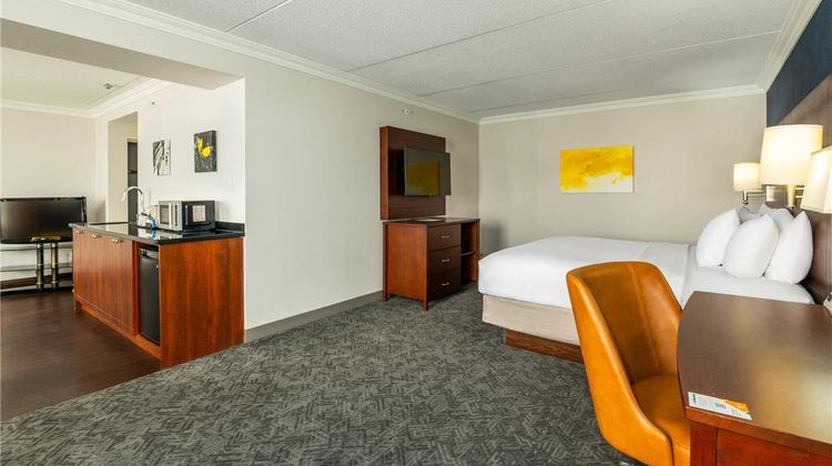 Comfort Inn & Conf Cntr Toronto Airport Suite