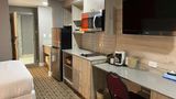 Ramada by Wyndham Medicine Hat Room