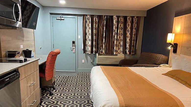 <b>Ramada by Wyndham Medicine Hat Room</b>. Images powered by <a href="https://iceportal.shijigroup.com/" title="IcePortal" target="_blank">IcePortal</a>.