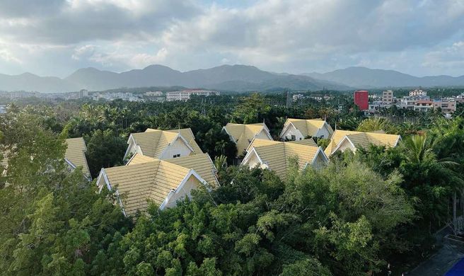 Ramada by Wyndham Wanning Resort Exterior