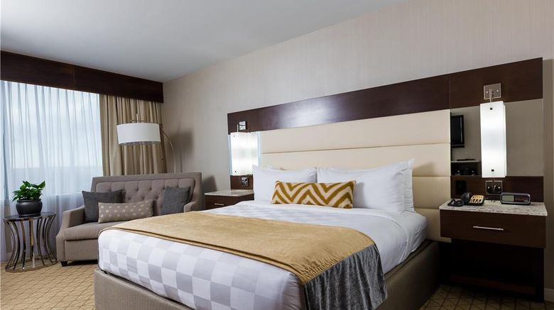 <b>Mohegan Sun Room</b>. Images powered by <a href="https://iceportal.shijigroup.com/" title="IcePortal" target="_blank">IcePortal</a>.