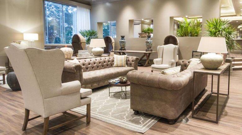 <b>Unipark Hotel Lobby</b>. Images powered by <a href="https://iceportal.shijigroup.com/" title="IcePortal" target="_blank">IcePortal</a>.