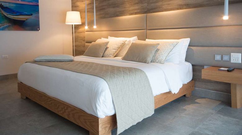 <b>Hotel Oro Verde Manta Suite</b>. Images powered by <a href="https://iceportal.shijigroup.com/" title="IcePortal" target="_blank">IcePortal</a>.