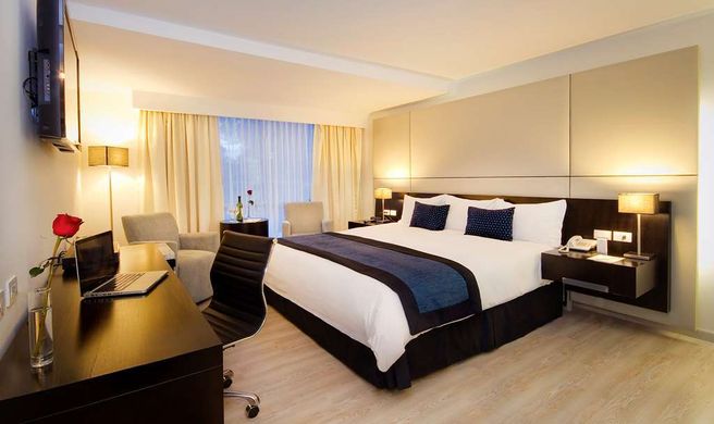 Hotel Oro Verde Room