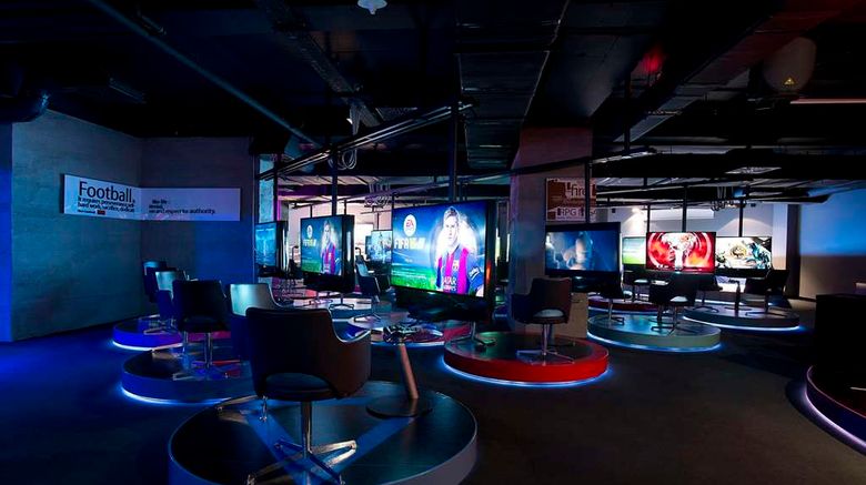 <b>Point Hotel Barbaros Recreation</b>. Images powered by <a href="https://iceportal.shijigroup.com/" title="IcePortal" target="_blank">IcePortal</a>.