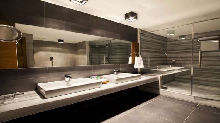 Point Hotel Barbaros Room