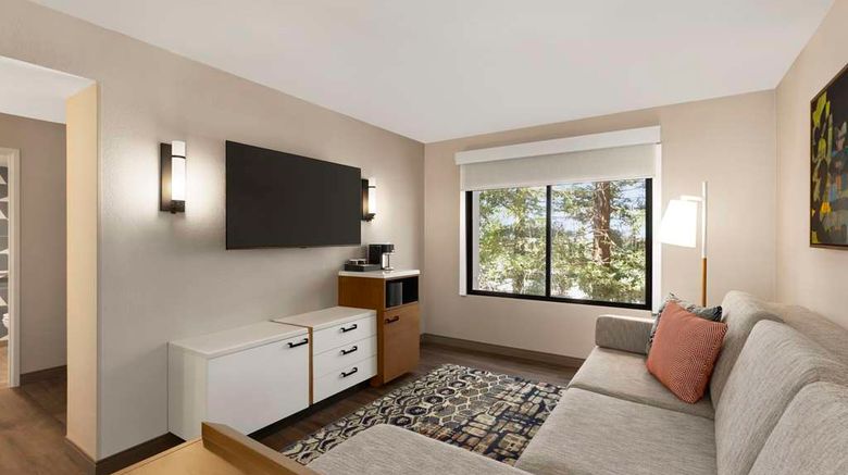 <b>Hyatt Centric Santa Clara Silicon Valley Suite</b>. Images powered by <a href="https://iceportal.shijigroup.com/" title="IcePortal" target="_blank">IcePortal</a>.
