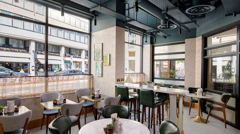 <b>Lost Property St Paul's-Curio Collection Restaurant</b>. Images powered by <a href="https://iceportal.shijigroup.com/" title="IcePortal" target="_blank">IcePortal</a>.