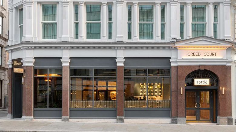 <b>Lost Property St Paul's-Curio Collection Restaurant</b>. Images powered by <a href="https://iceportal.shijigroup.com/" title="IcePortal" target="_blank">IcePortal</a>.