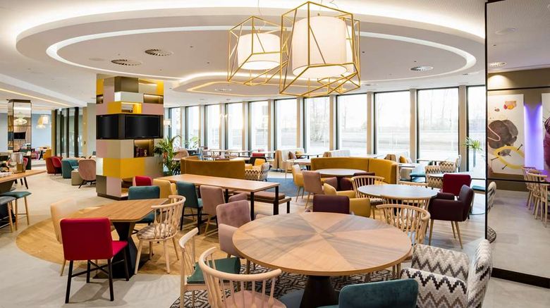 <b>Hampton by Hilton Riga Airport Lobby</b>. Images powered by <a href="https://iceportal.shijigroup.com/" title="IcePortal" target="_blank">IcePortal</a>.