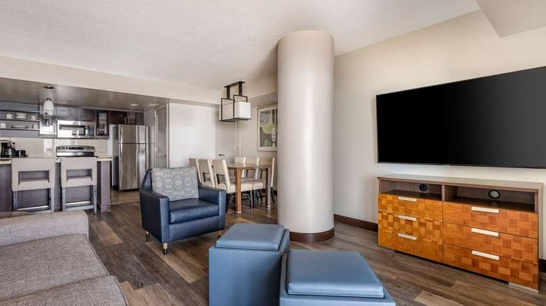 <b>Hilton Vacation Club Oceanaire Room</b>. Images powered by <a href="https://iceportal.shijigroup.com/" title="IcePortal" target="_blank">IcePortal</a>.