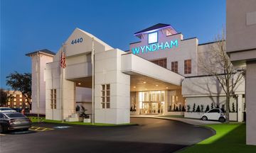 Wyndham DFW Airport