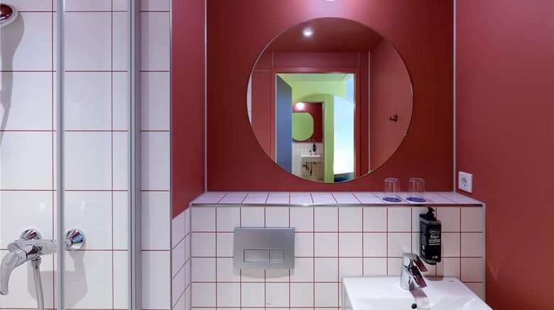 <b>Ibis Budget Muenster City Room</b>. Images powered by <a href="https://iceportal.shijigroup.com/" title="IcePortal" target="_blank">IcePortal</a>.