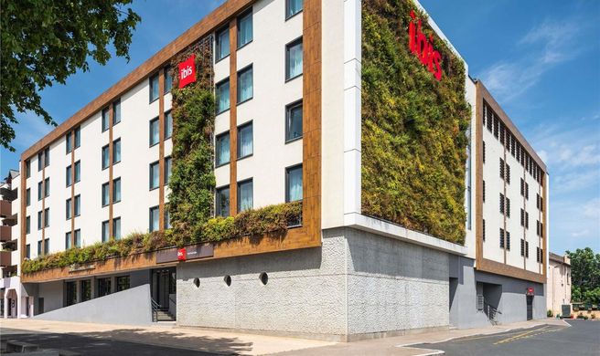 Ibis Lyon Sud Oullins Exterior