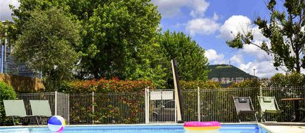 Ibis Budget Millau Viaduc Exterior