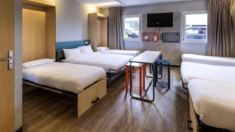 Ibis Budget Millau Viaduc Room