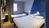 Ibis Budget Millau Viaduc Room