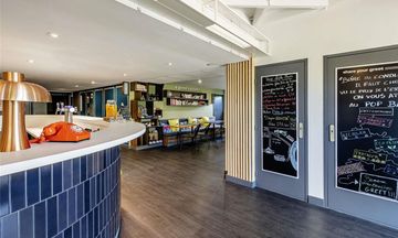 Greet Hotel Bordeaux Floirac
