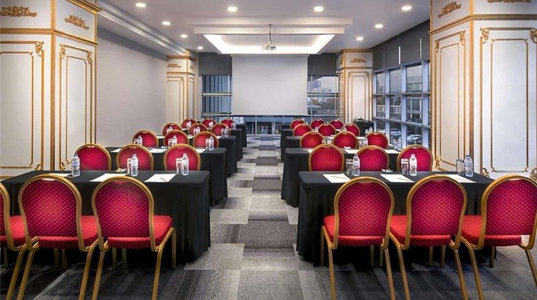 <b>Downtown Ankara Hotel Meeting</b>. Images powered by <a href="https://iceportal.shijigroup.com/" title="IcePortal" target="_blank">IcePortal</a>.