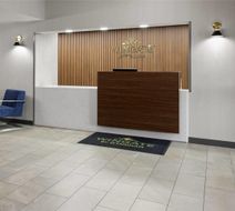 Wingate by Wyndham Grove City Lobby