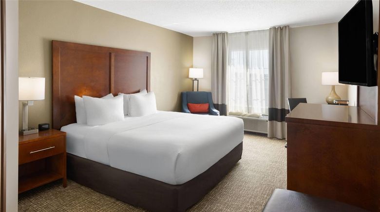 <b>Wingate by Wyndham Grove City Room</b>. Images powered by <a href="https://iceportal.shijigroup.com/" title="IcePortal" target="_blank">IcePortal</a>.