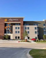 La Quinta Inn & Suites by Wyndham