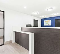 SureStay by Best Western Groves Lobby