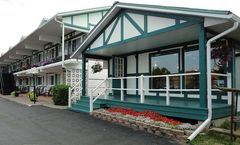 Super 8 by Wyndham Country Squire Resort