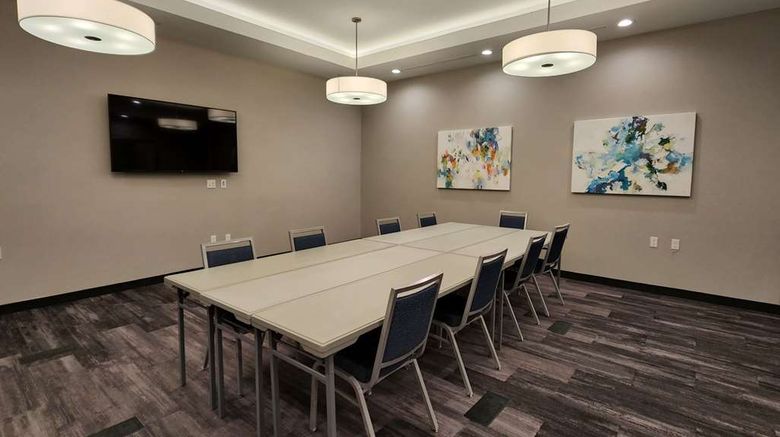 <b>Hawthorn Suites by Wyndham Pflugerville Meeting</b>. Images powered by <a href="https://iceportal.shijigroup.com/" title="IcePortal" target="_blank">IcePortal</a>.